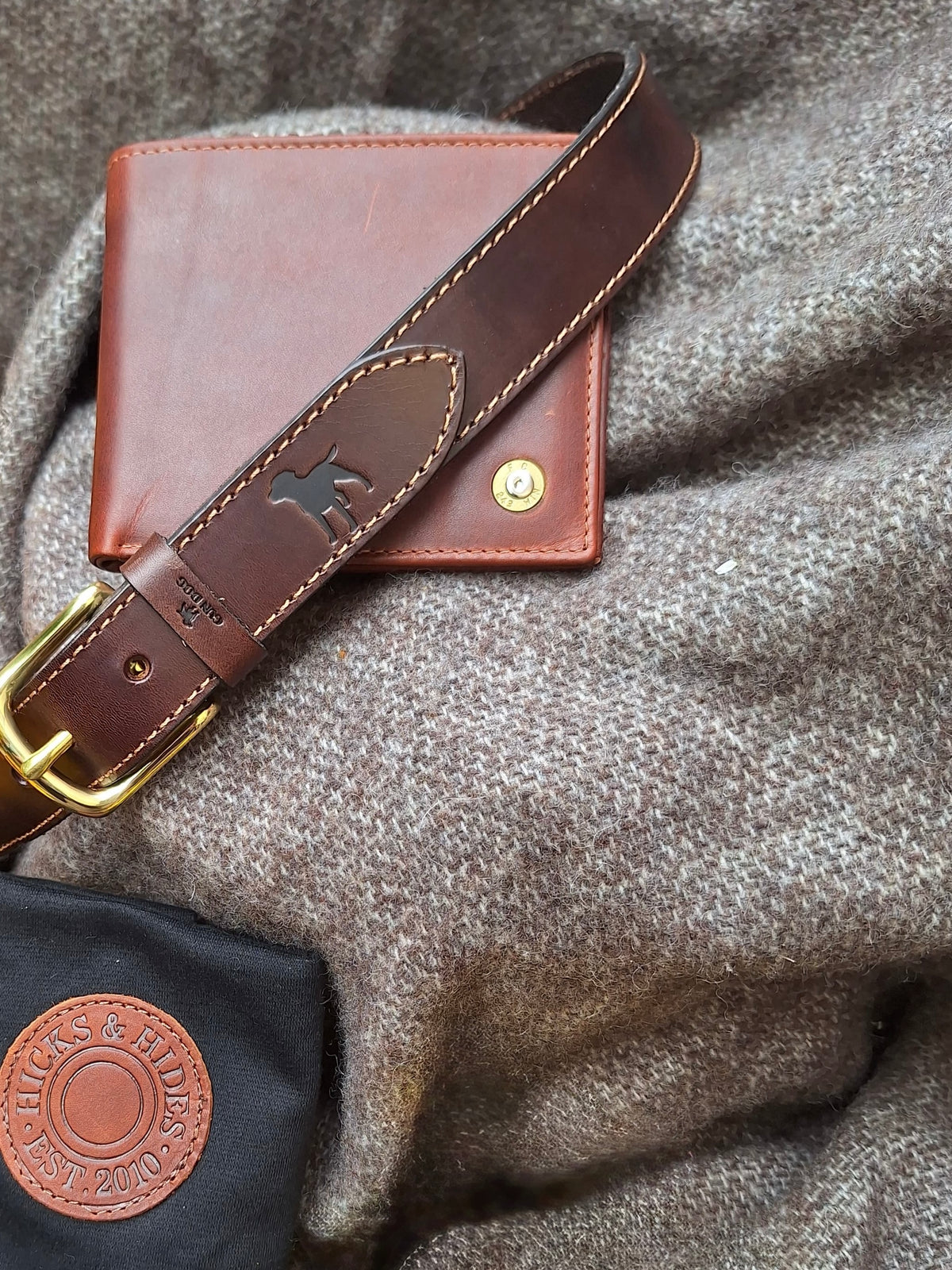 EXCLUSIVE Woofferton Bundle x Hicks and Hides